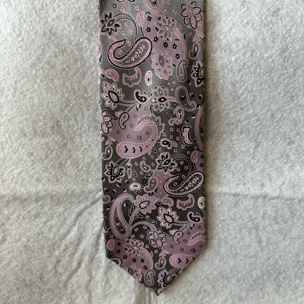 Geoffrey Beene Tie